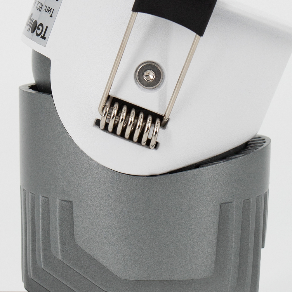 Встраиваемый светильник Wateo 12W 36° 3000K IP65 белый 200000 картинка №4